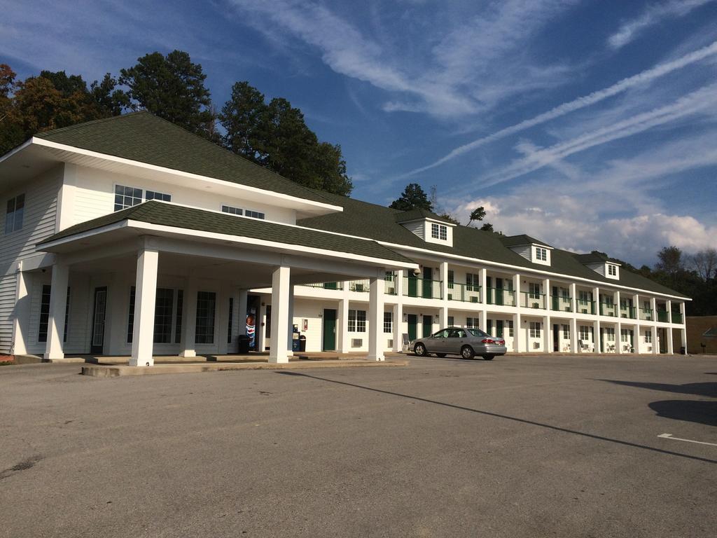 Hurricane Inn Waynesboro Exterior foto